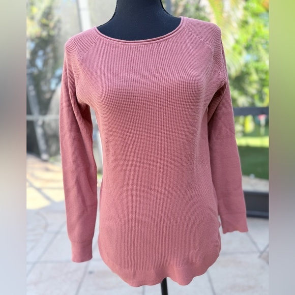 Staccato Tops - Long Sleeve Scoop Neck Waffle Weave Fall Top Tee size M